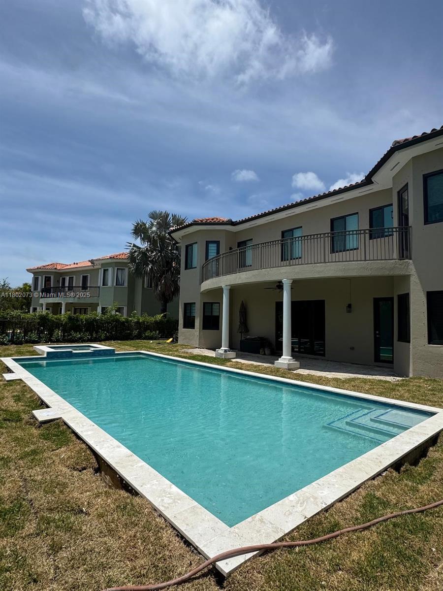 Established Fully License And Insured Pool/Spa Business For Sale