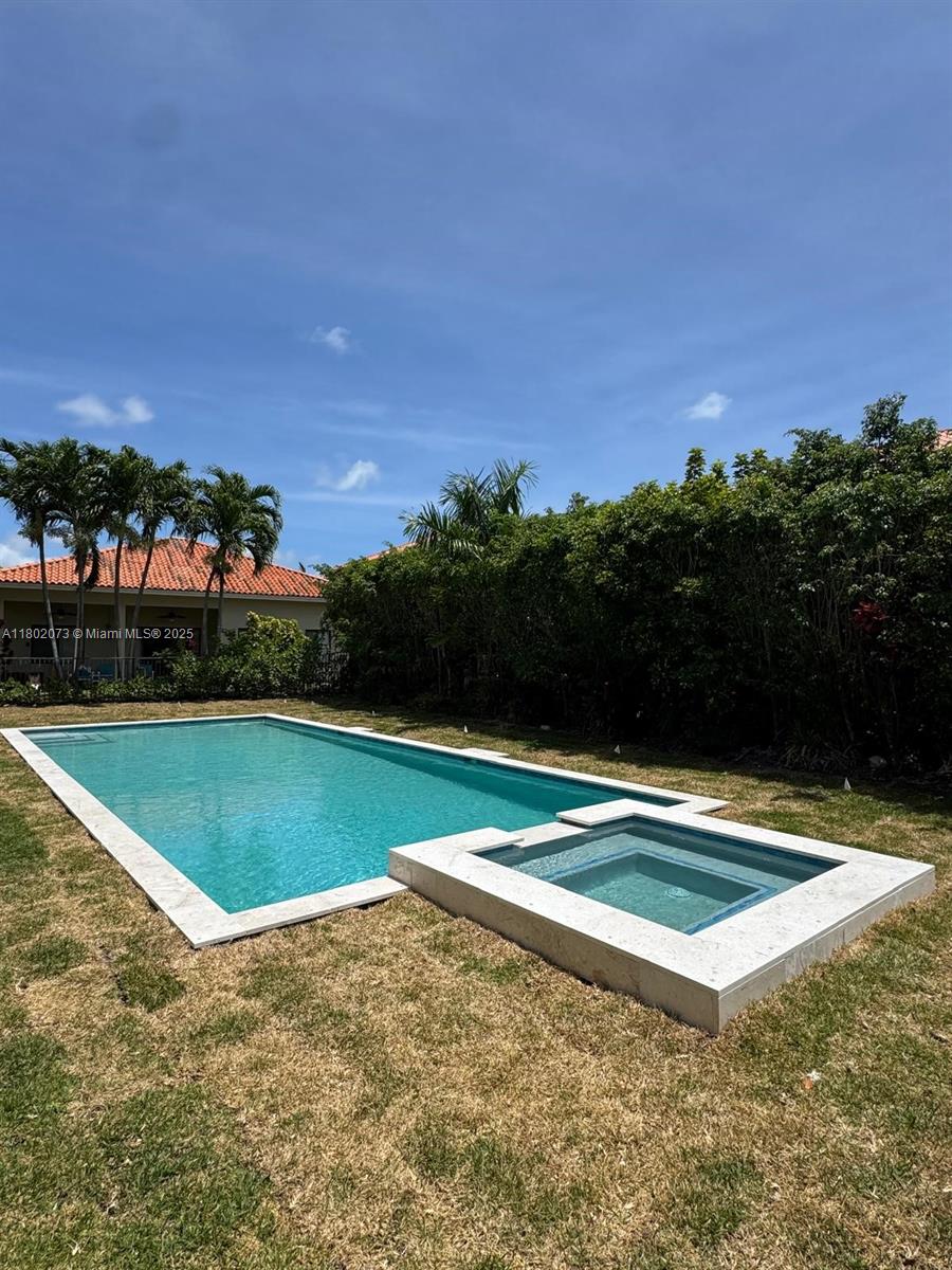 Established Fully License And Insured Pool/Spa Business For Sale