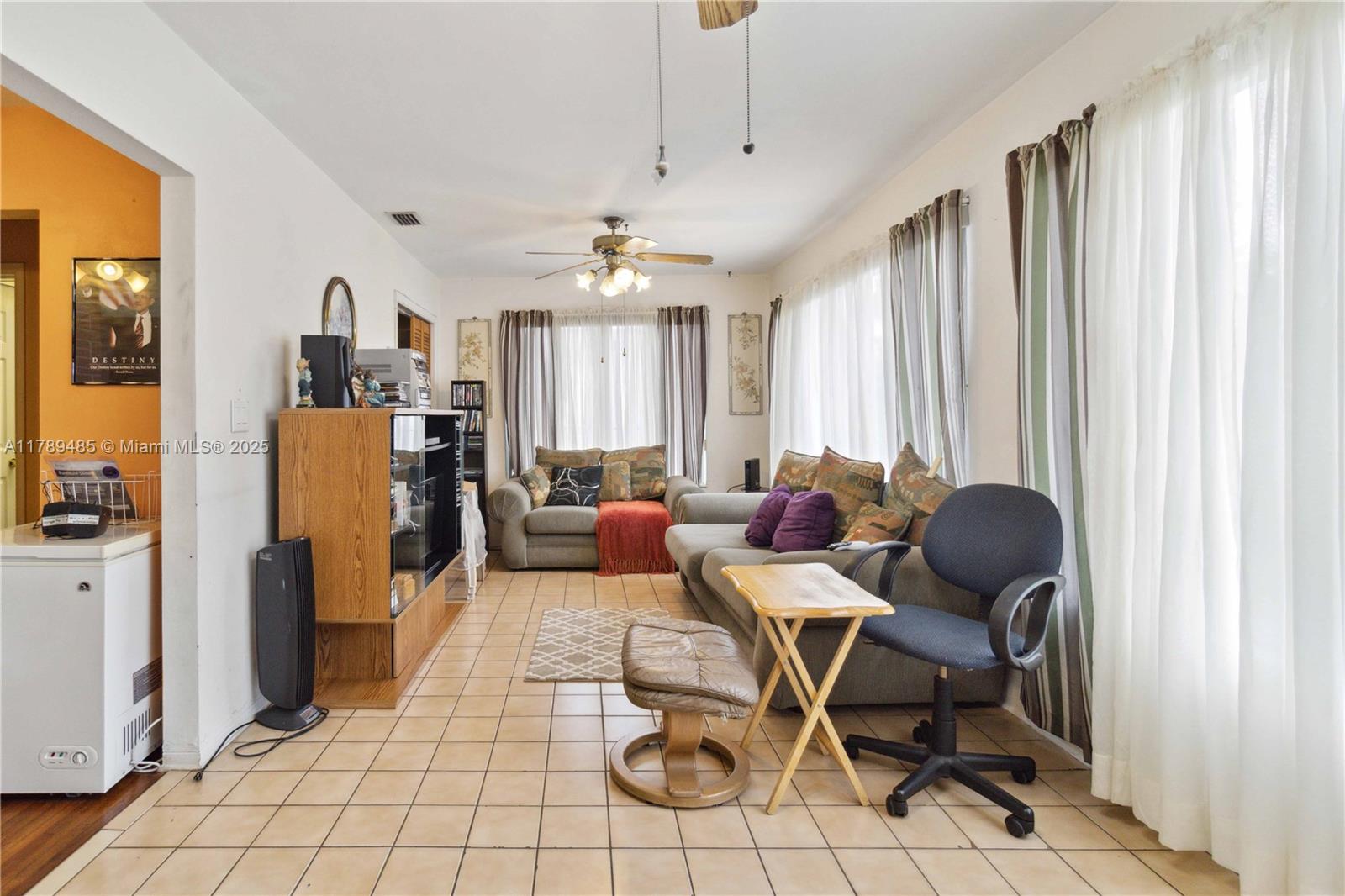 2730 SW 66th Ter, Miramar, Florida image 17