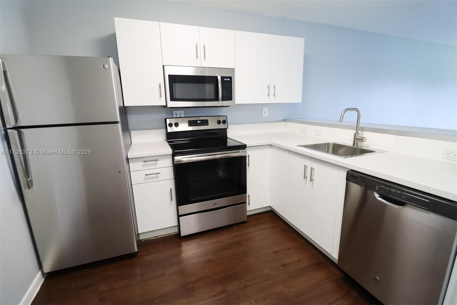 Property photo # 3