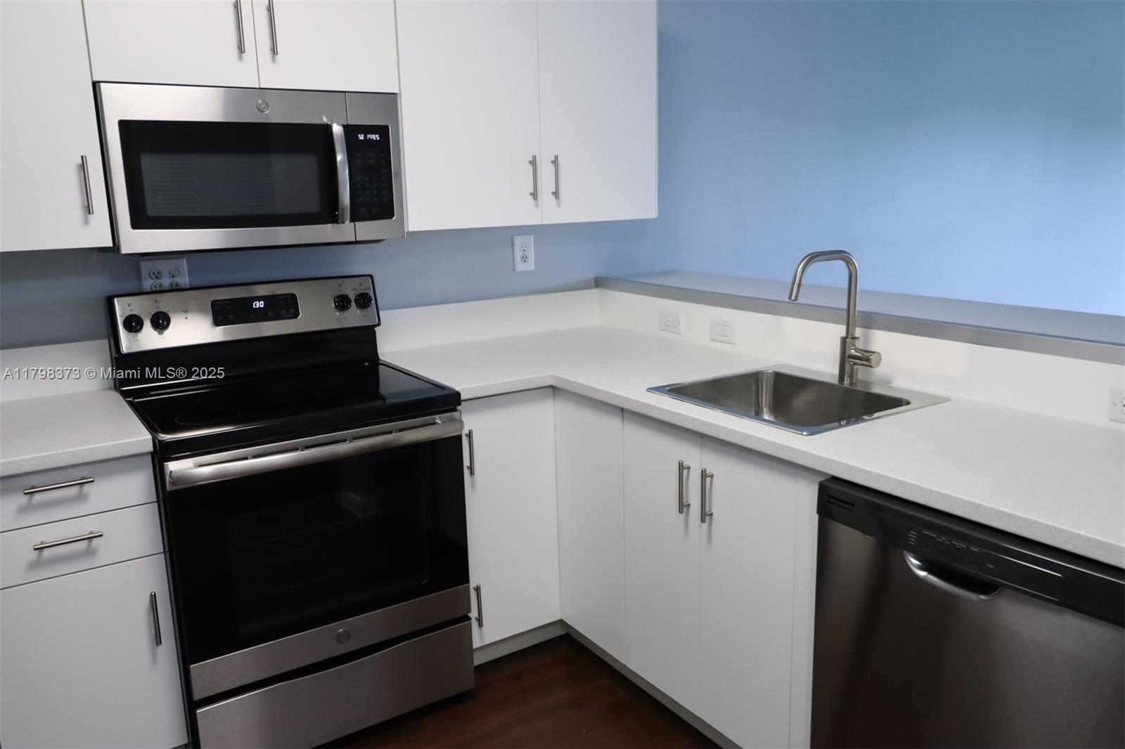 Property photo # 5