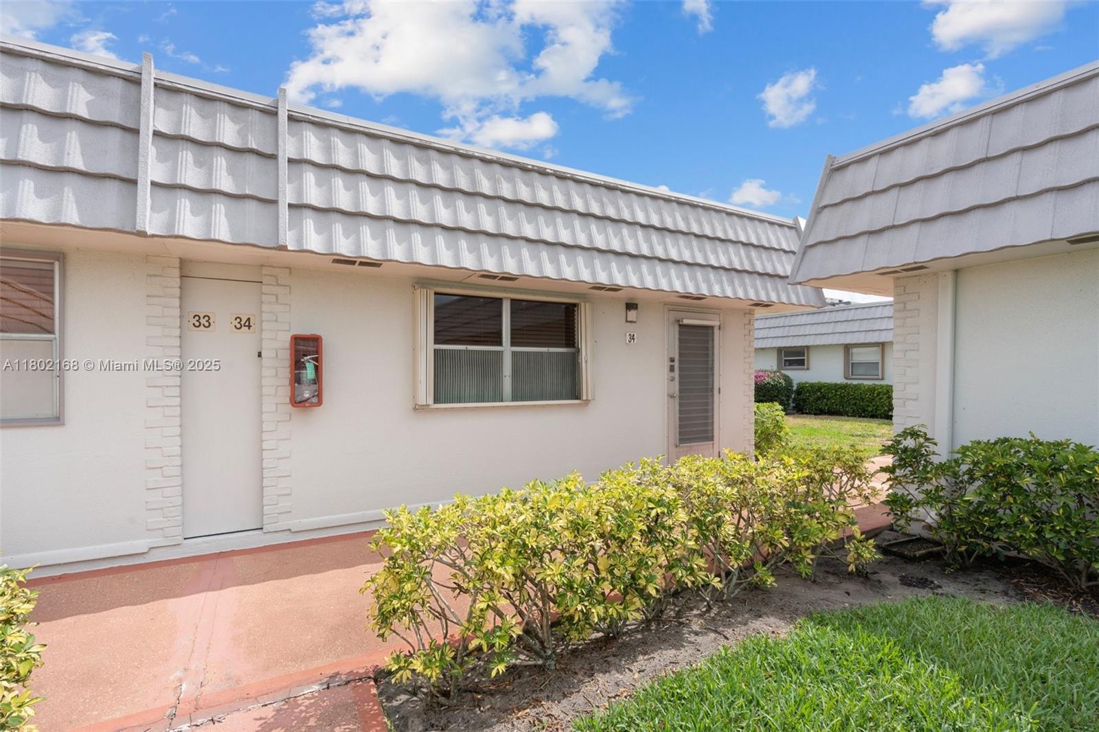 34 Valencia B, Delray Beach, Florida image 4