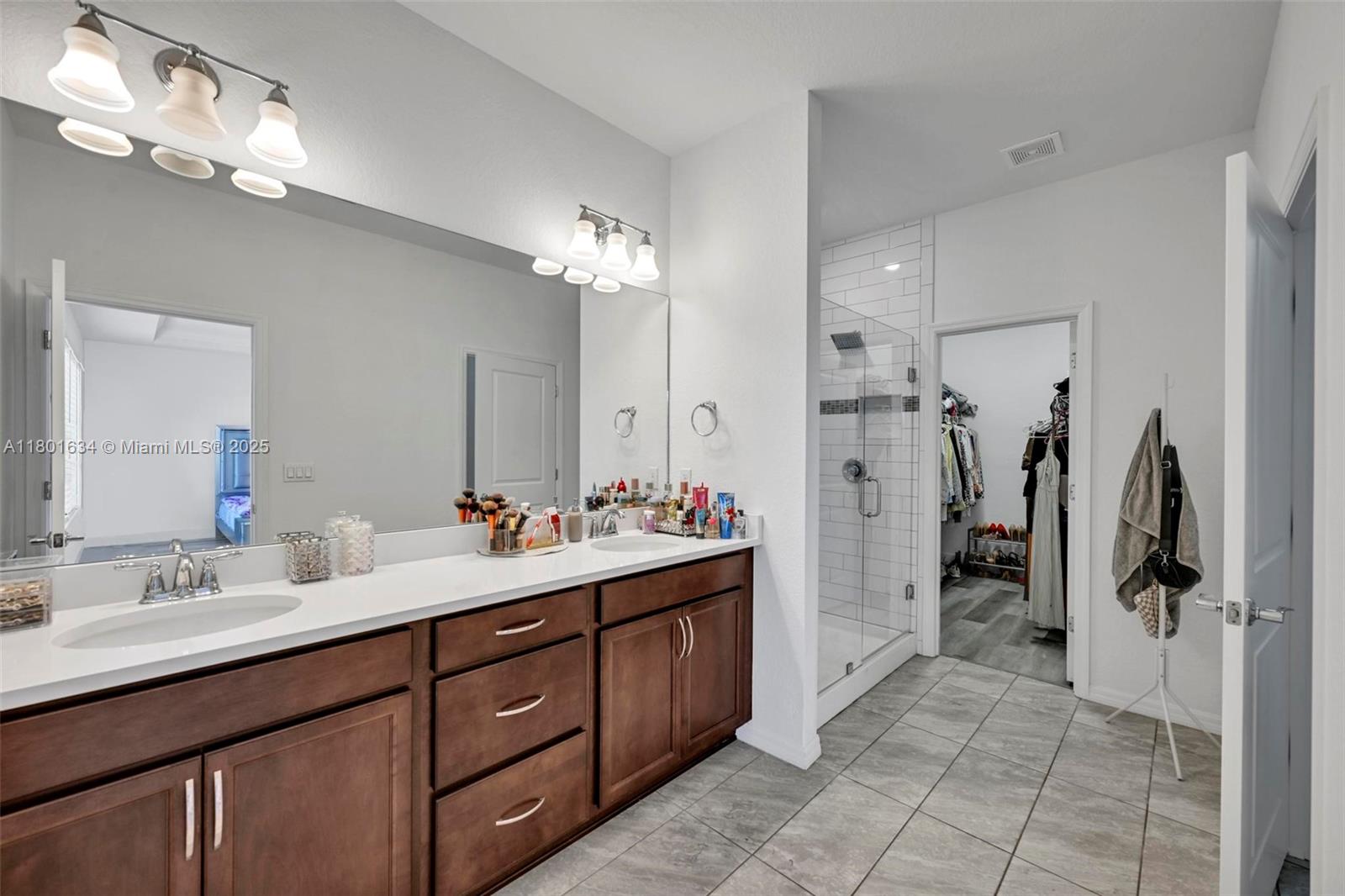 1083 Eucalyptus Dr, Hollywood, Florida image 16