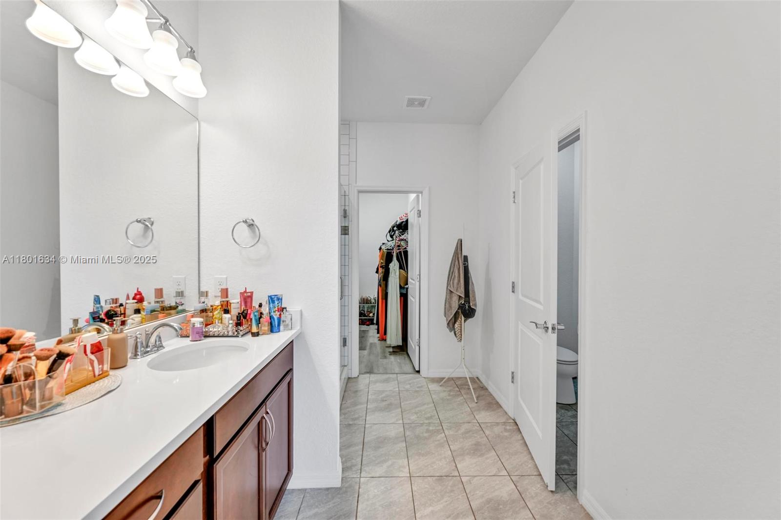 1083 Eucalyptus Dr, Hollywood, Florida image 18