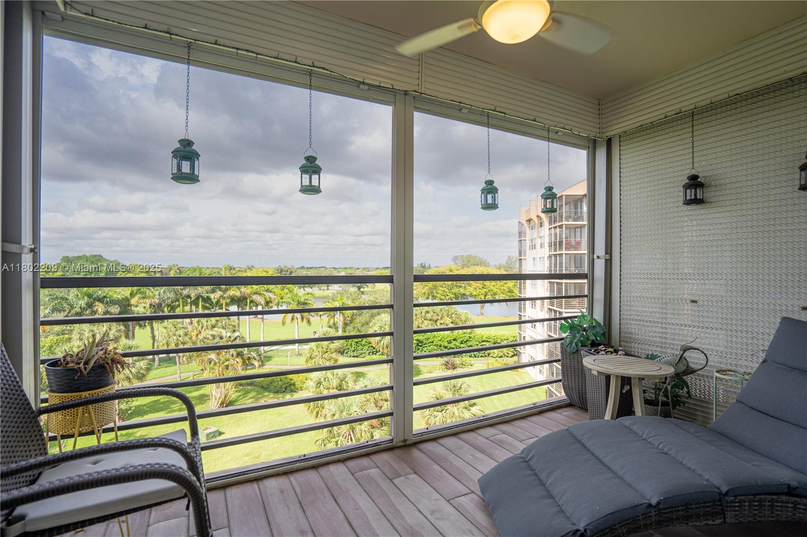 900 Saint Charles Pl #621, Pembroke Pines, Florida image 11