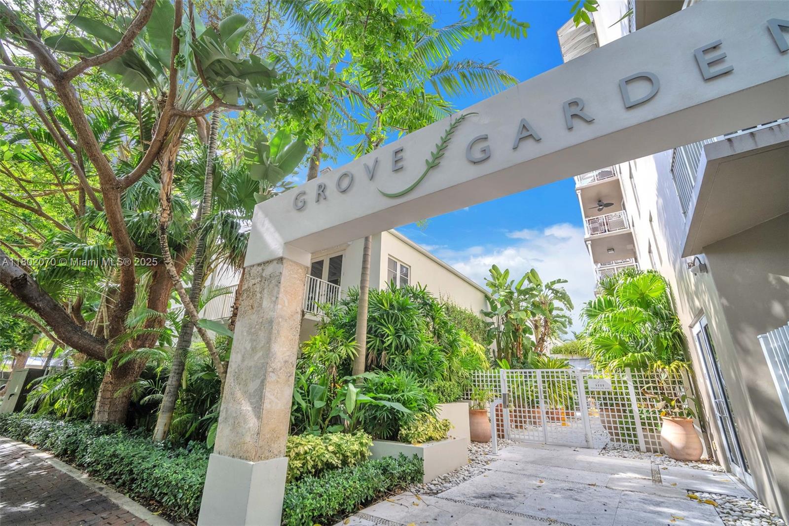 3540 Main Hwy #203, Coconut Grove, Florida image 25
