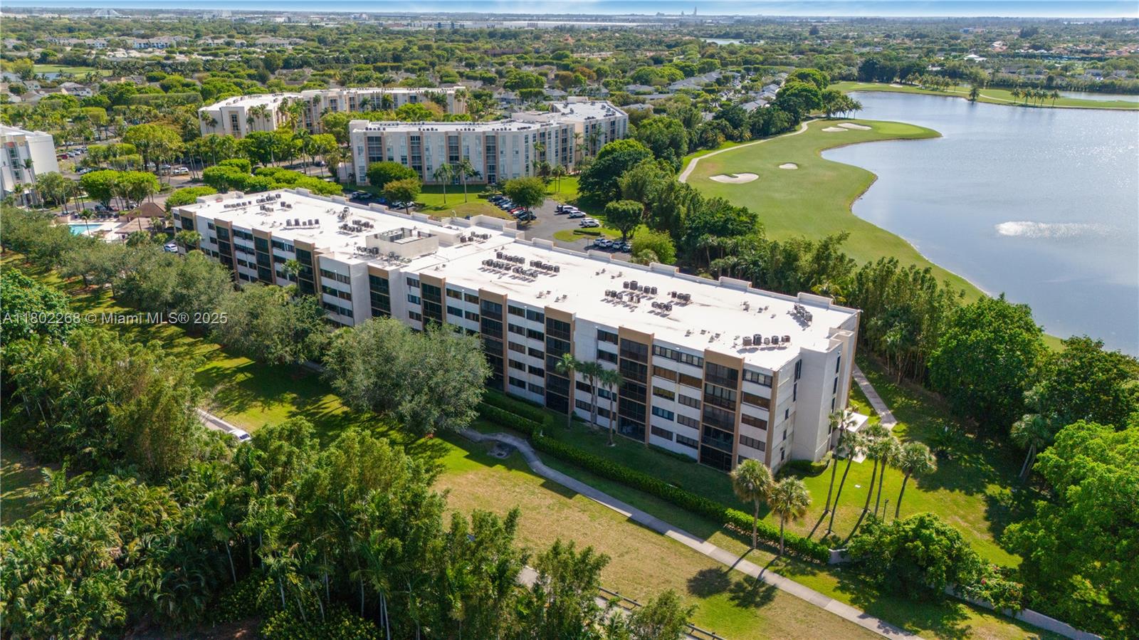 9735 NW 52nd St #315, Doral, Florida image 28