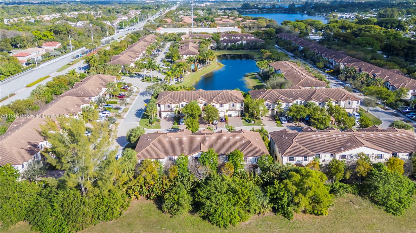 6973 Broadland Way, Coconut Creek, Florida image 18