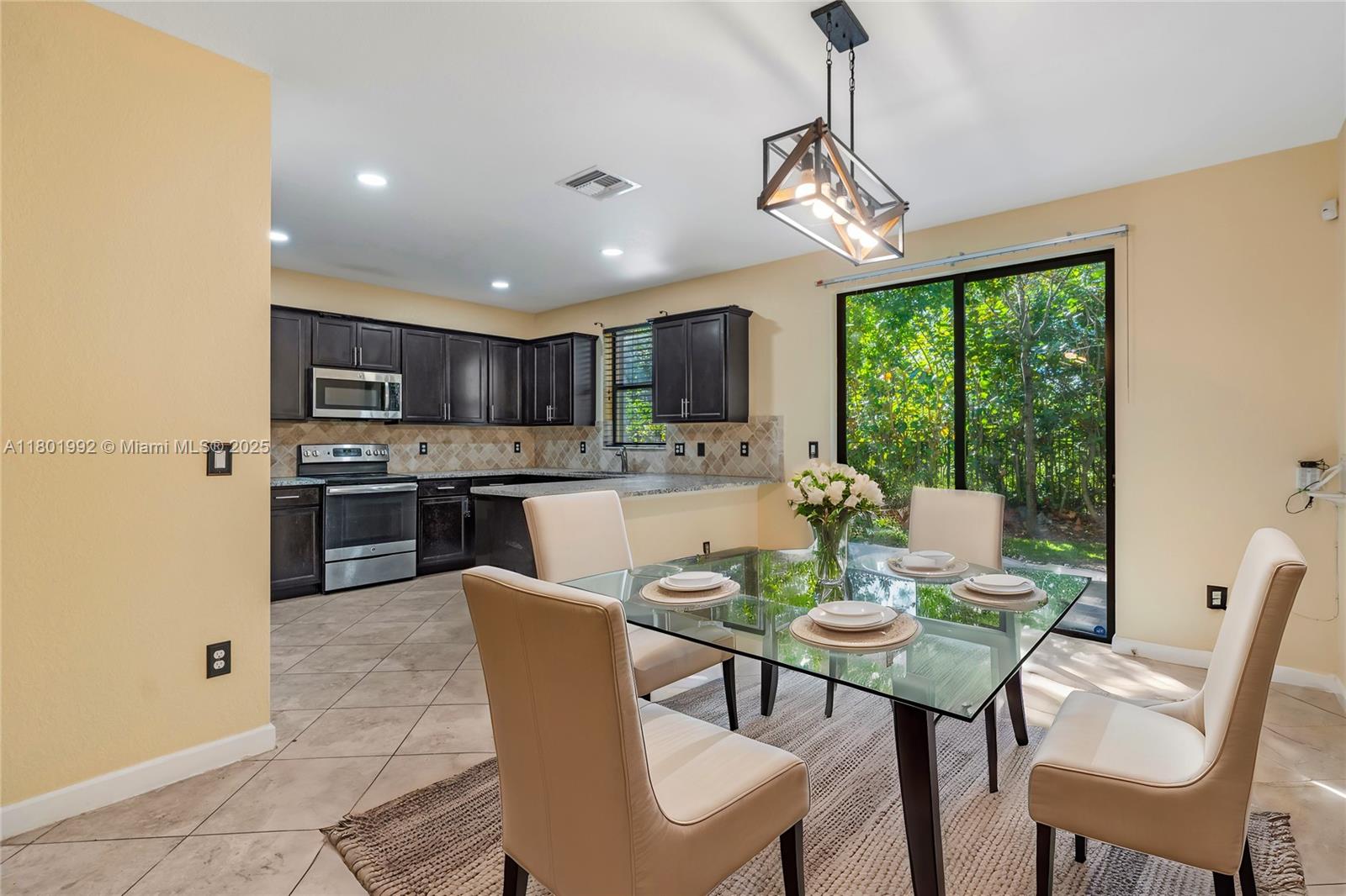 6973 Broadland Way, Coconut Creek, Florida image 6