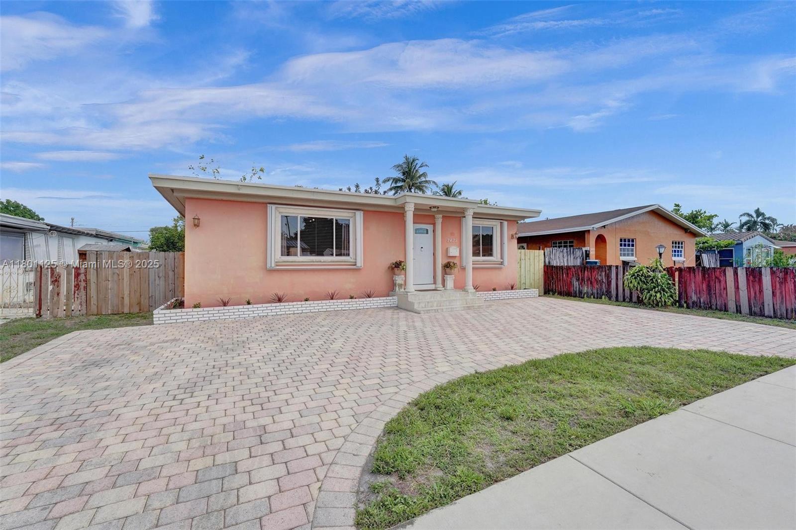 2435 Wilson St, Hollywood, Florida image 1