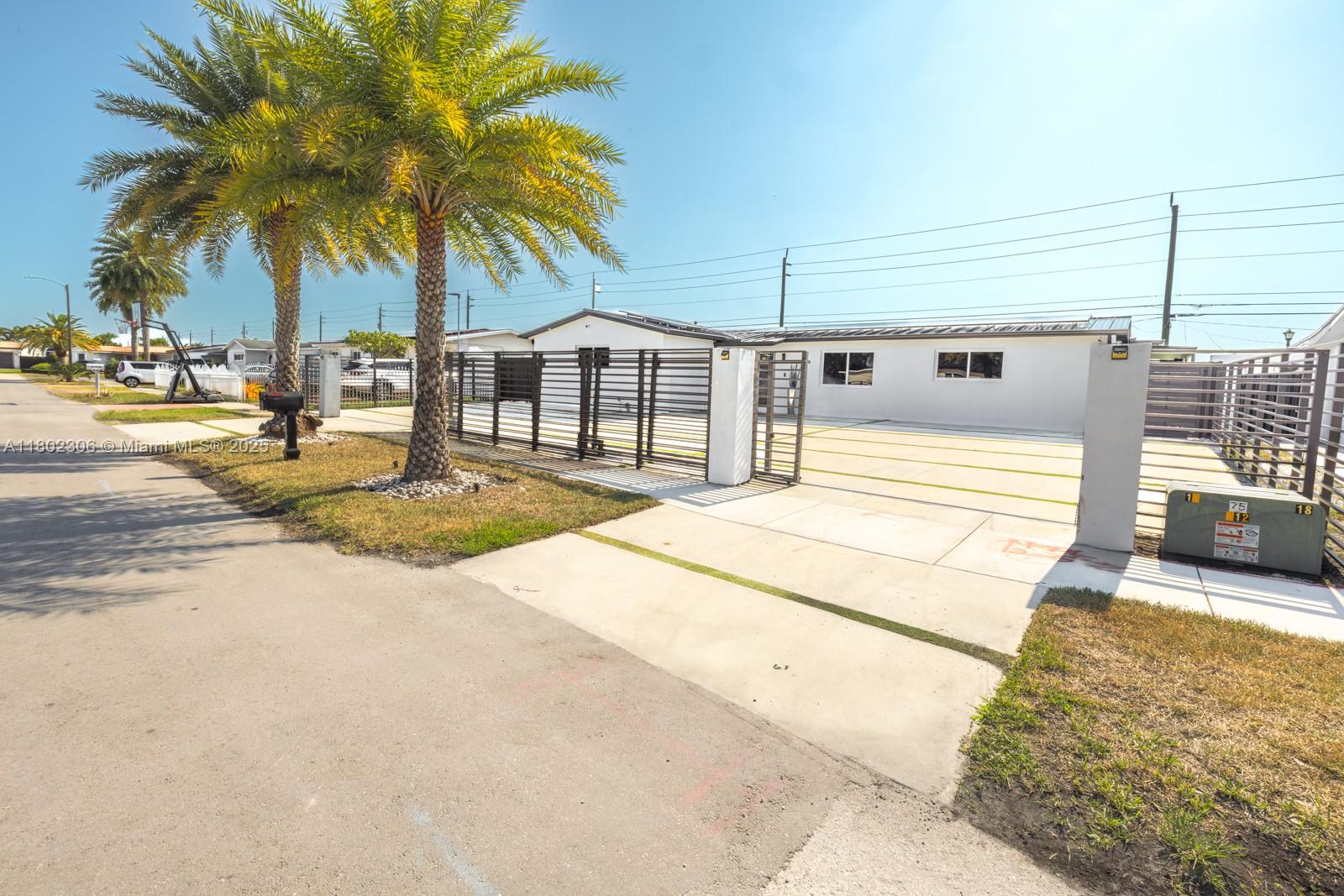 18250 NW 86th Ave, Hialeah, Florida image 1