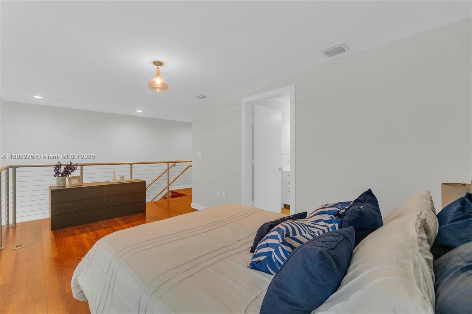 1060 Brickell Ave #615, Miami FL 33131
