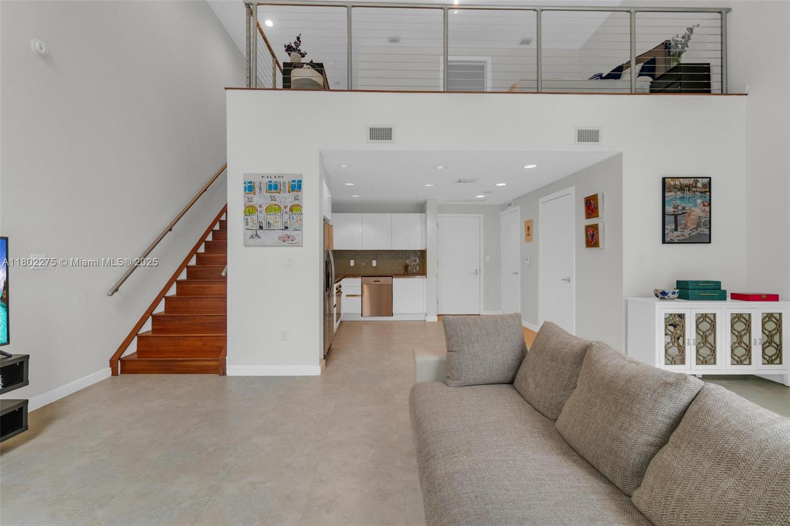 1060 Brickell Ave #615, Miami FL 33131