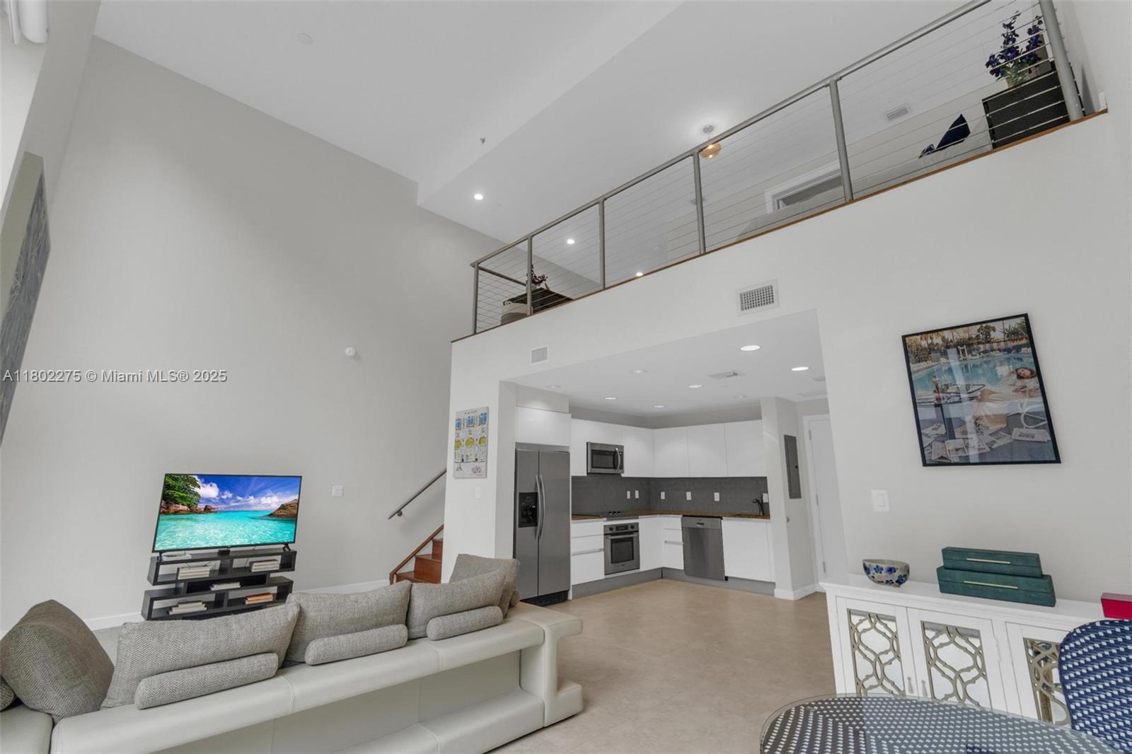 1060 Brickell Ave #615, Miami FL 33131