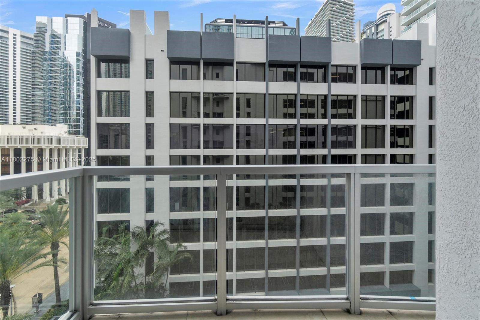 1060 Brickell Ave #615, Miami FL 33131