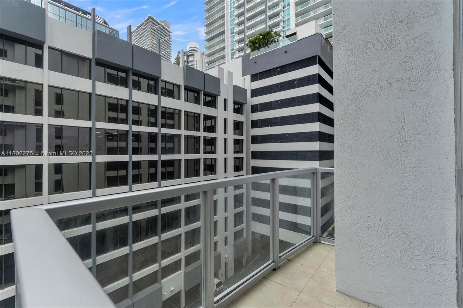 1060 Brickell Ave #615, Miami FL 33131