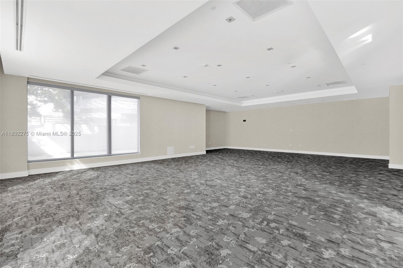 1060 Brickell Ave #615, Miami FL 33131