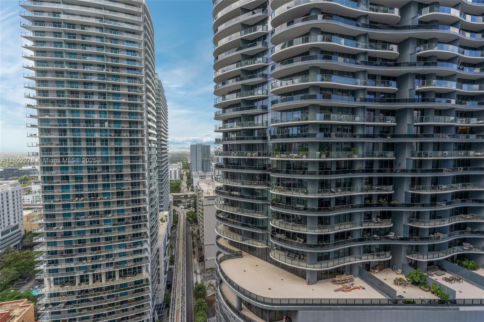 1060 Brickell Ave #615, Miami FL 33131