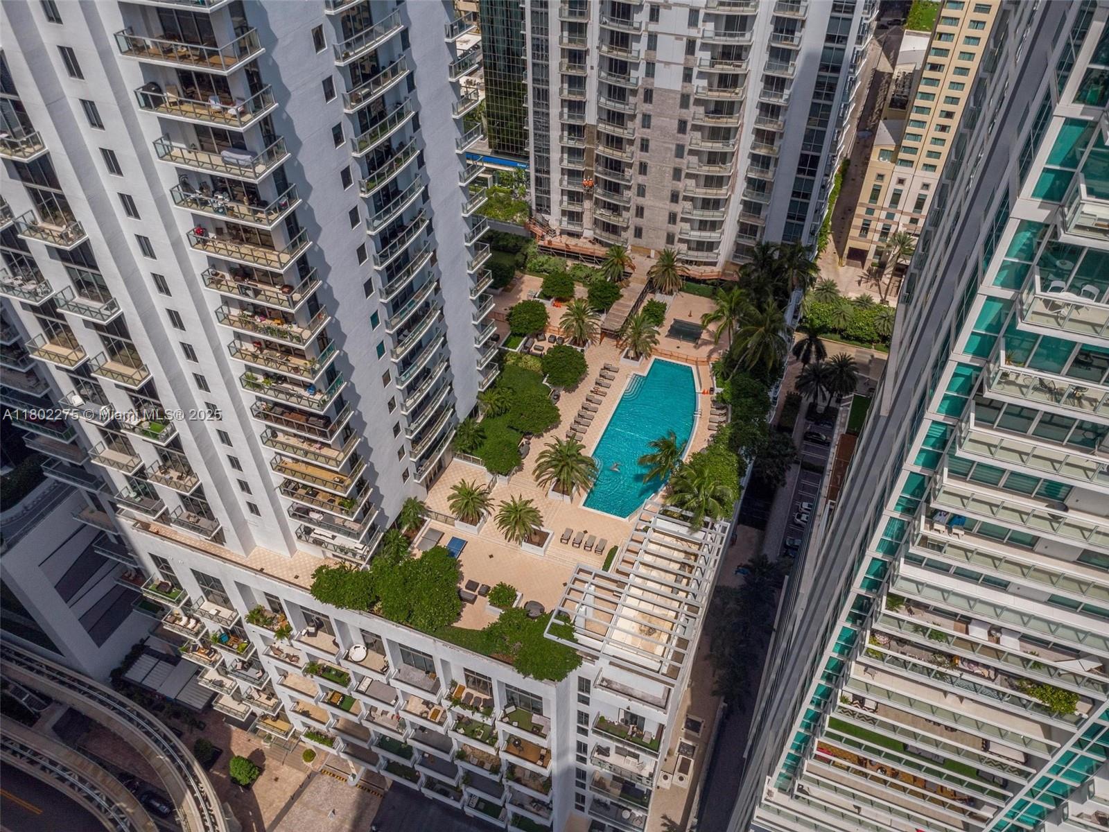 1060 Brickell Ave #615, Miami FL 33131