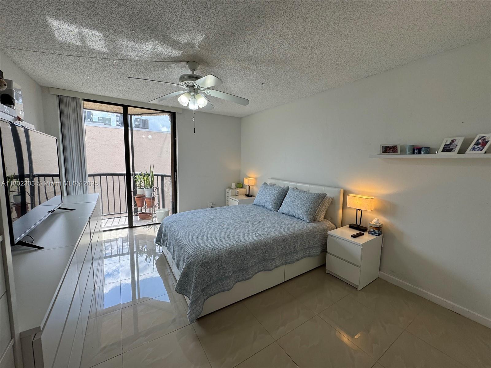 3550 Blue Lake Dr #501, Pompano Beach, Florida image 20