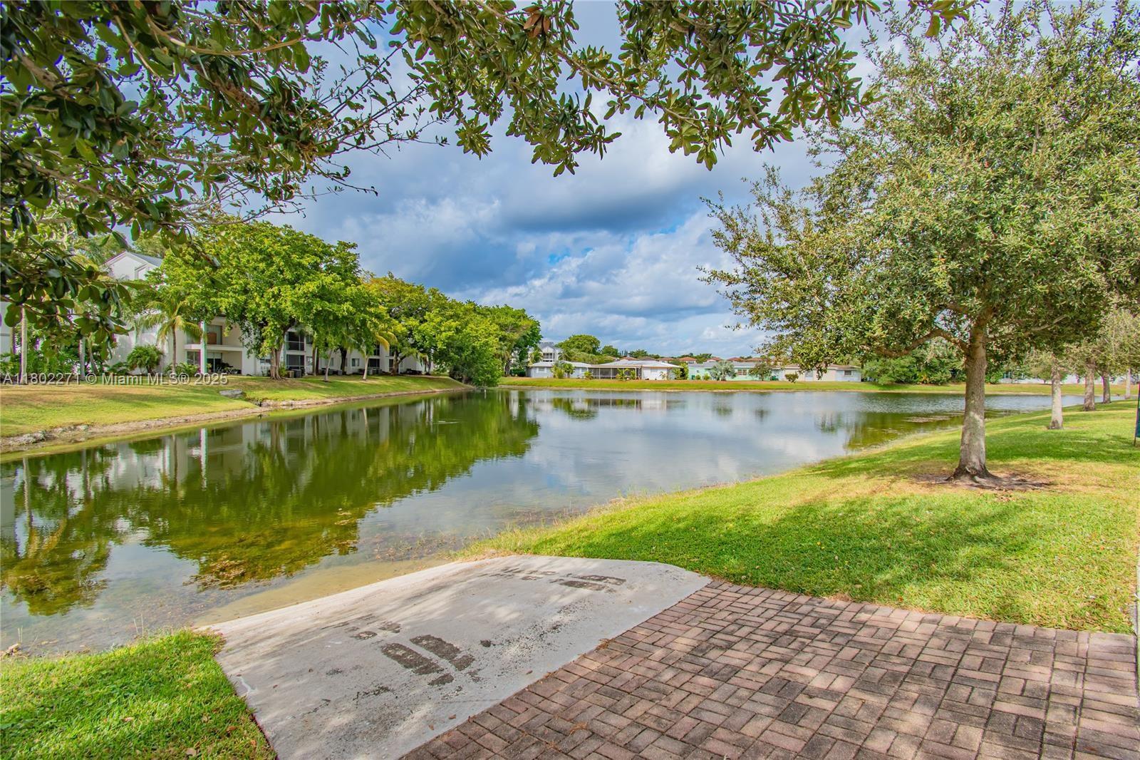 4961 NW 59th St, Tamarac, Florida image 37