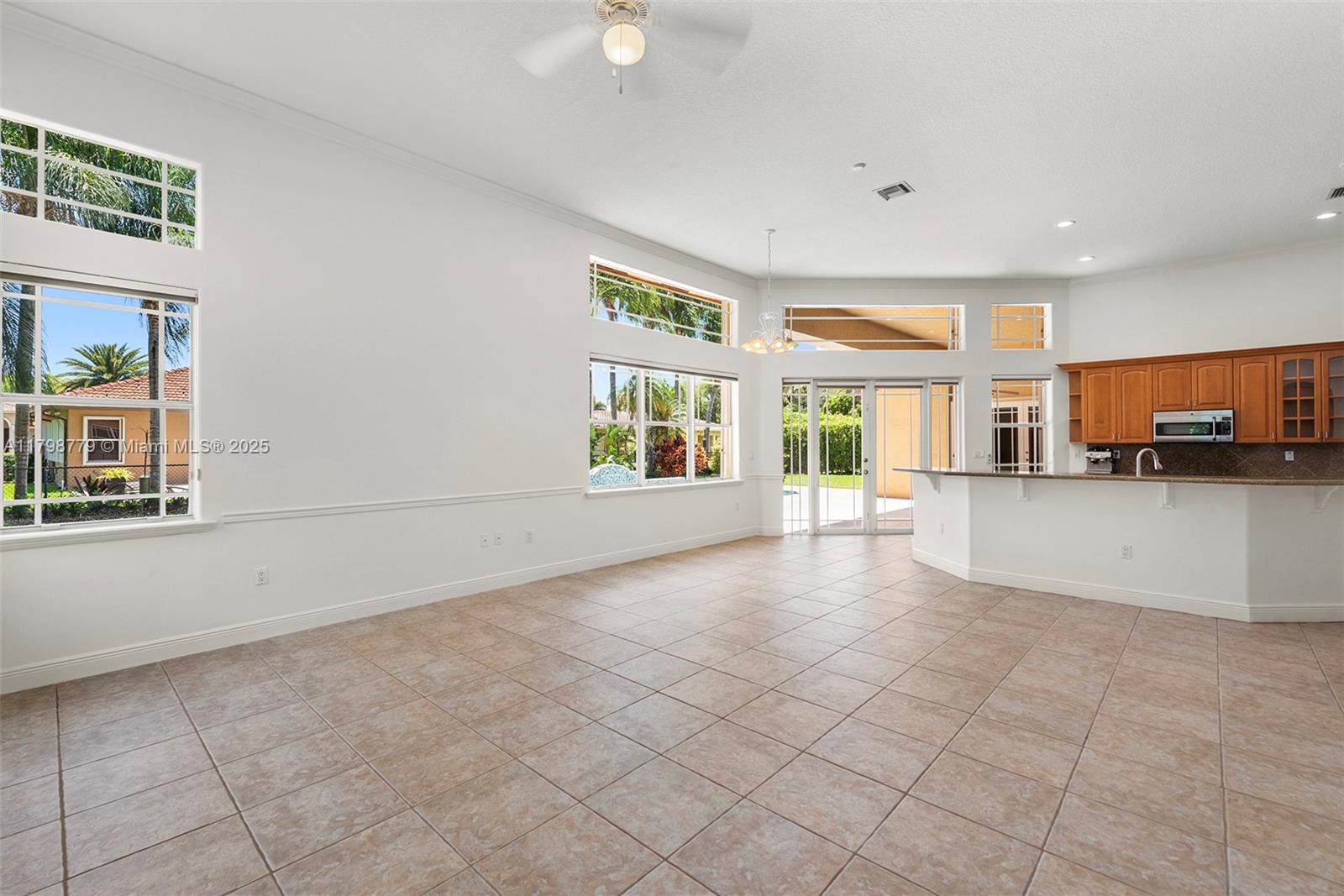 8268 SW 172nd Terrace, Palmetto Bay, Florida image 20