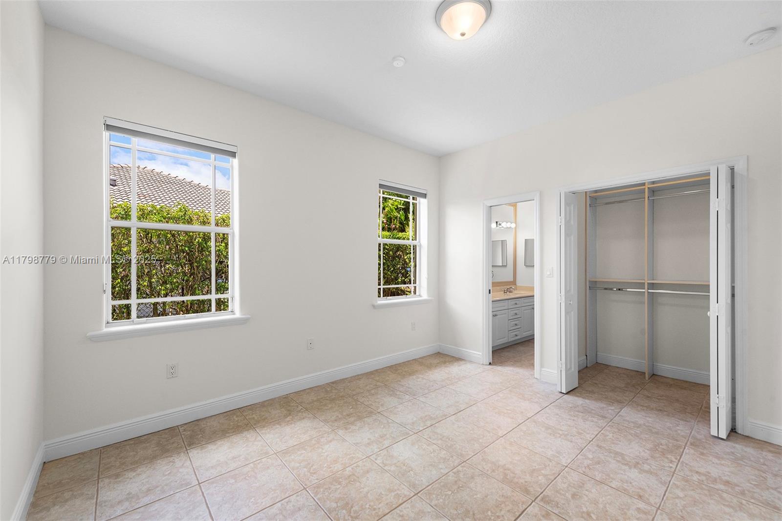 8268 SW 172nd Terrace, Palmetto Bay, Florida image 35