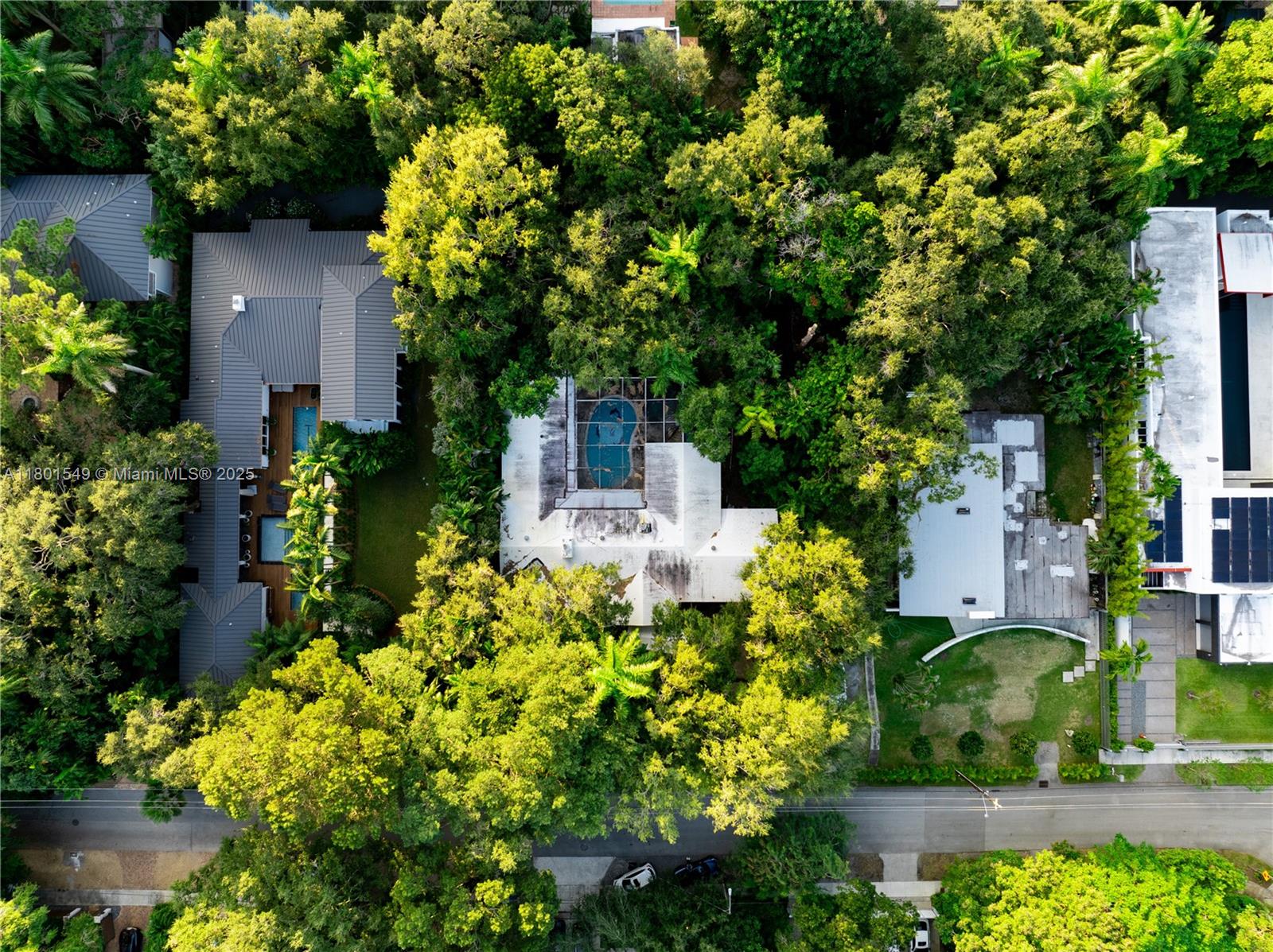 2850 Natoma St, Coconut Grove, Florida image 1