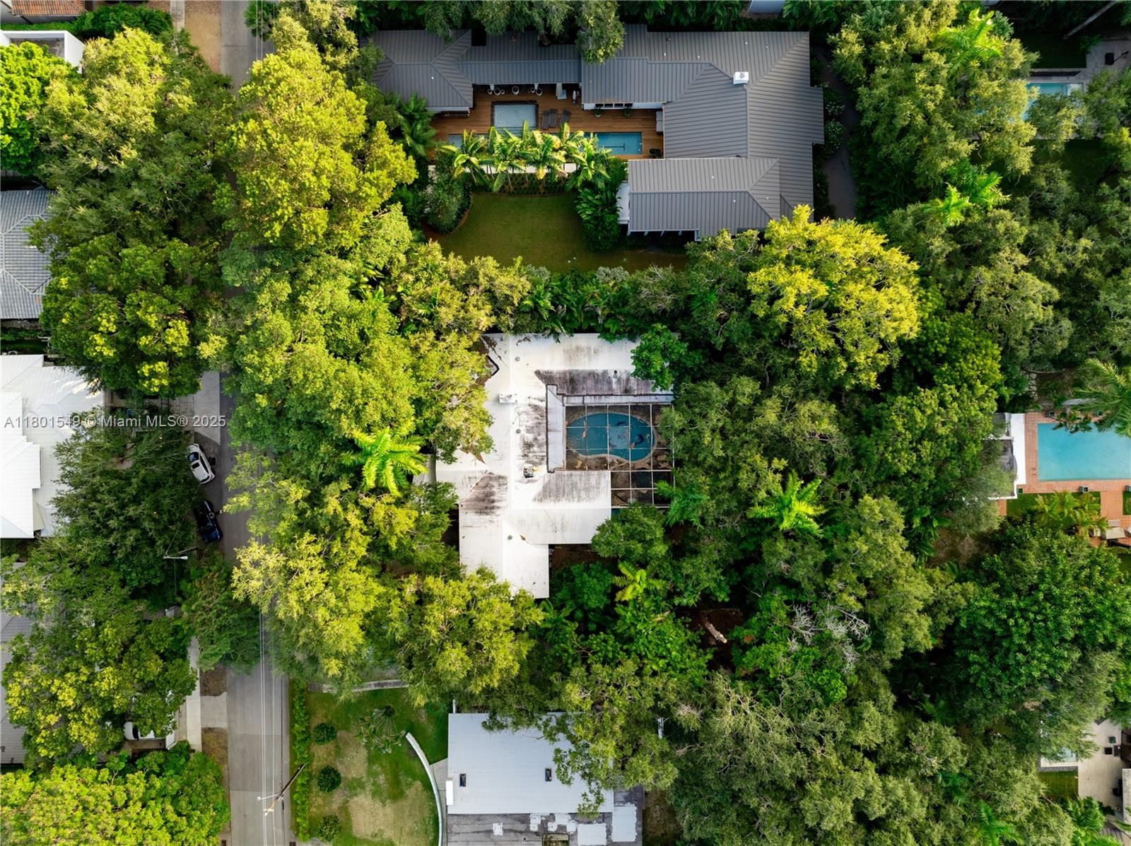 2850 Natoma St, Coconut Grove, Florida image 3