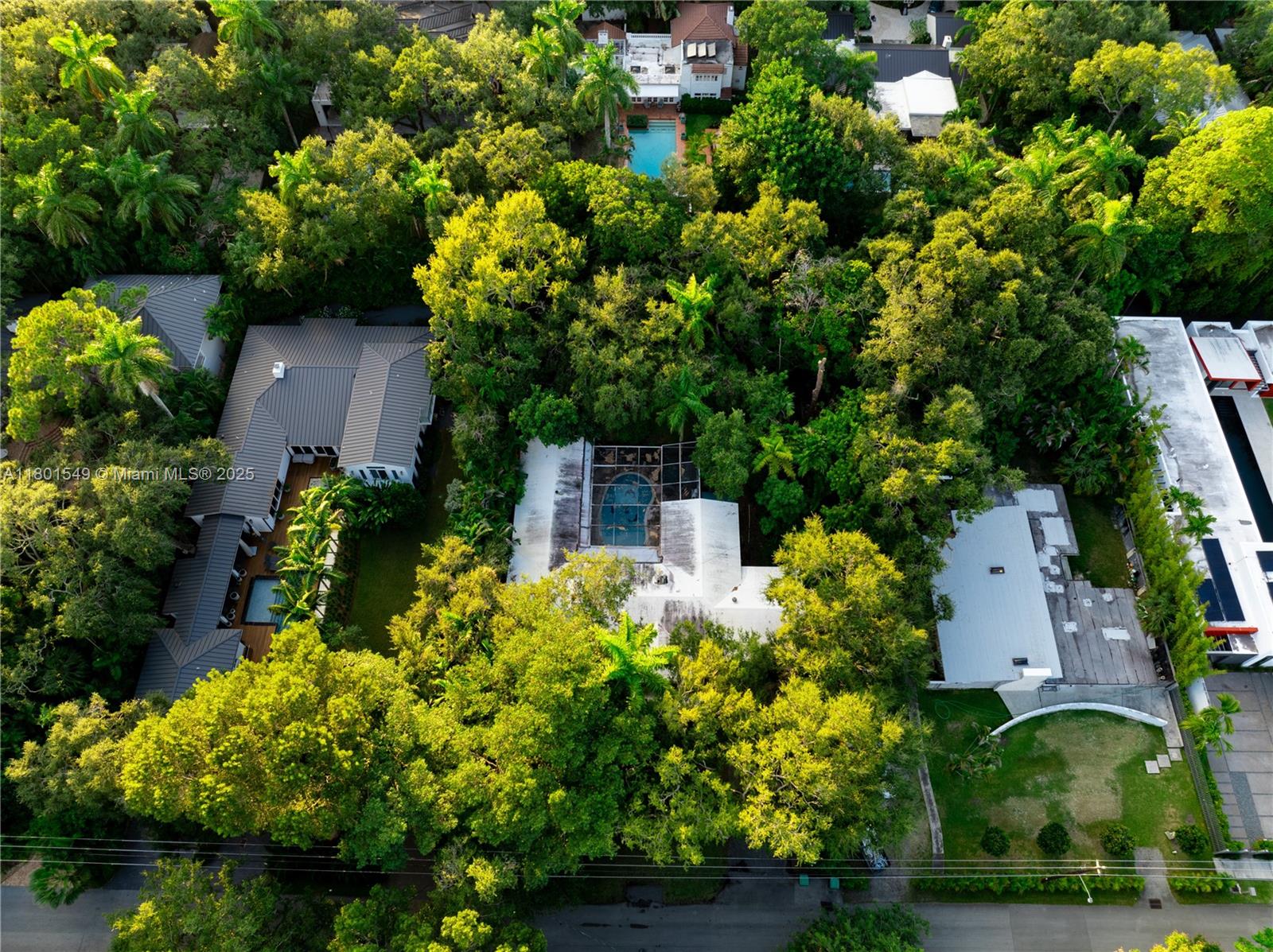 2850 Natoma St, Coconut Grove, Florida image 5
