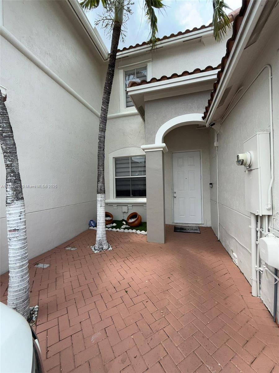 10937 SW 244th Ter, Homestead, Florida image 2