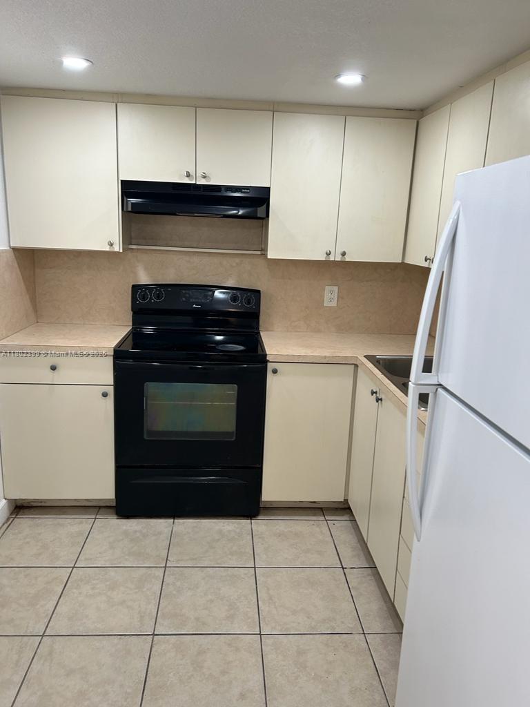 Property photo # 6