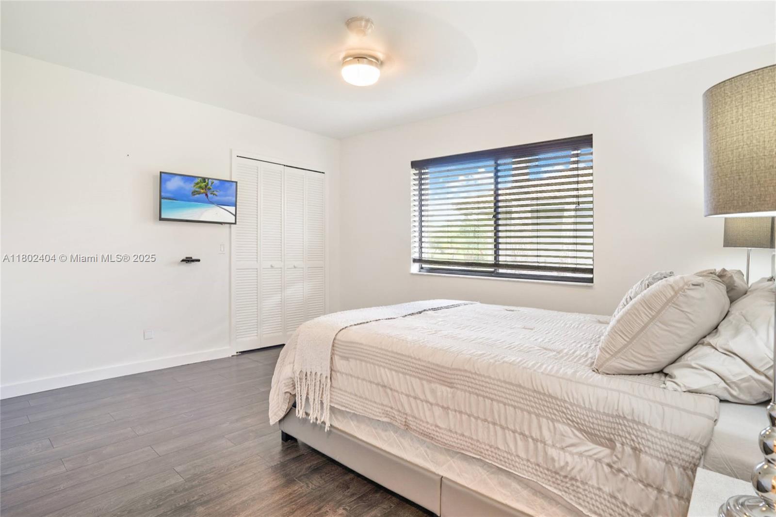 Property photo # 9