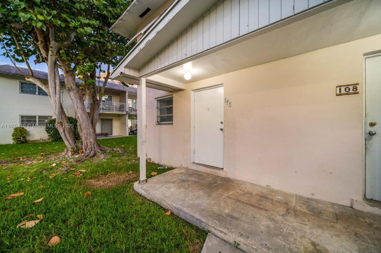 7344 SW 82nd St #C107, Miami, Florida image 2