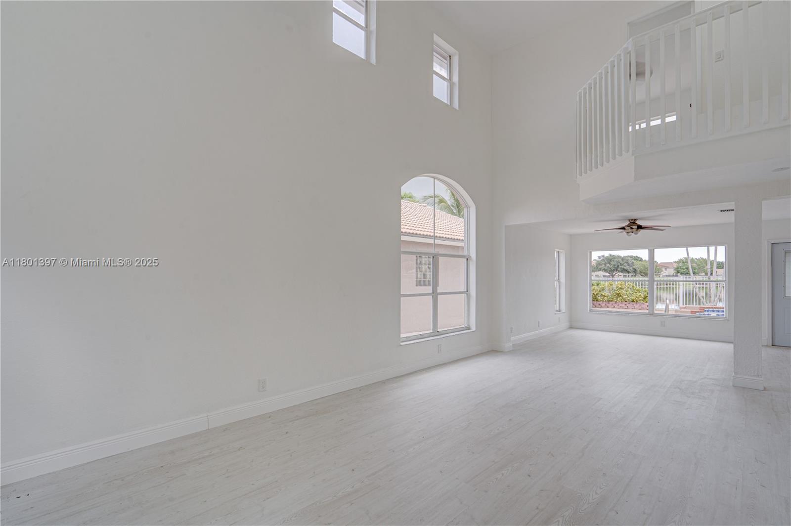 6381 Willoughby Cir, Lake Worth, Florida image 7