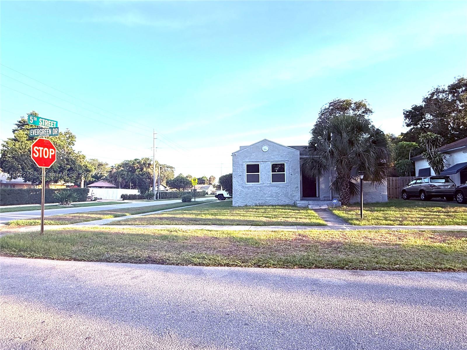 500 Evergreen Dr, Lake Park, Florida image 25