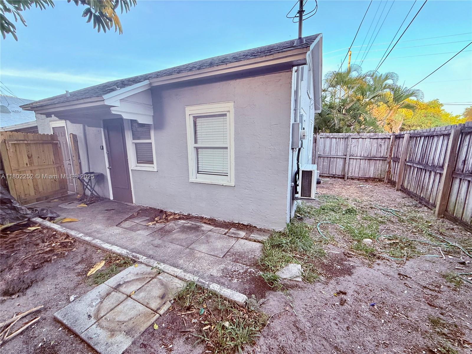 500 Evergreen Dr, Lake Park, Florida image 6