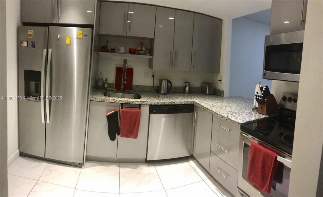 Property photo # 0