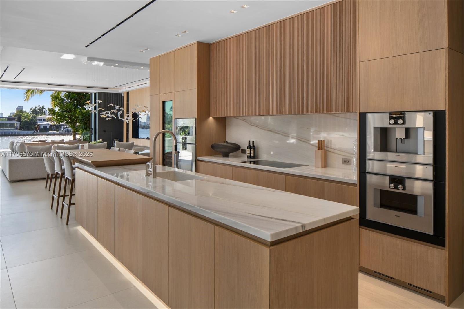 220 W Dilido Dr, Miami Beach, Florida image 19