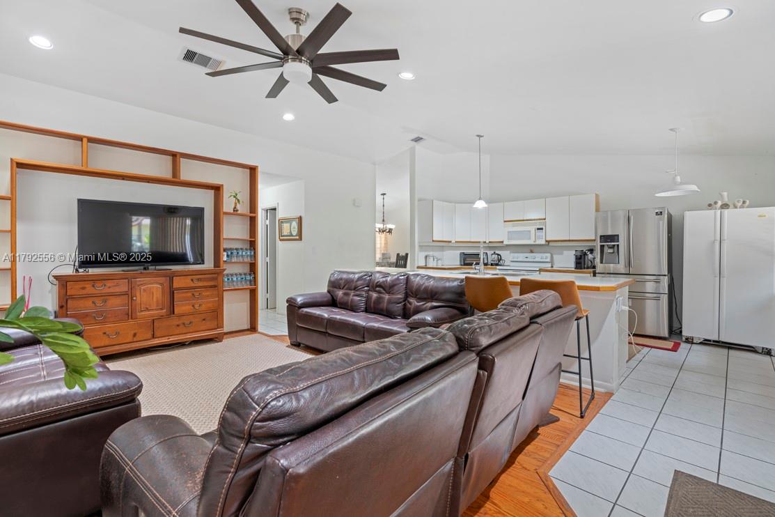 14610 Madison Pl, Davie, Florida image 13