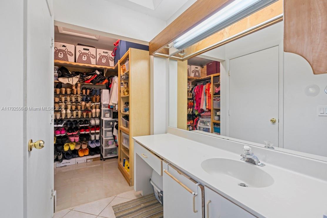 14610 Madison Pl, Davie, Florida image 22