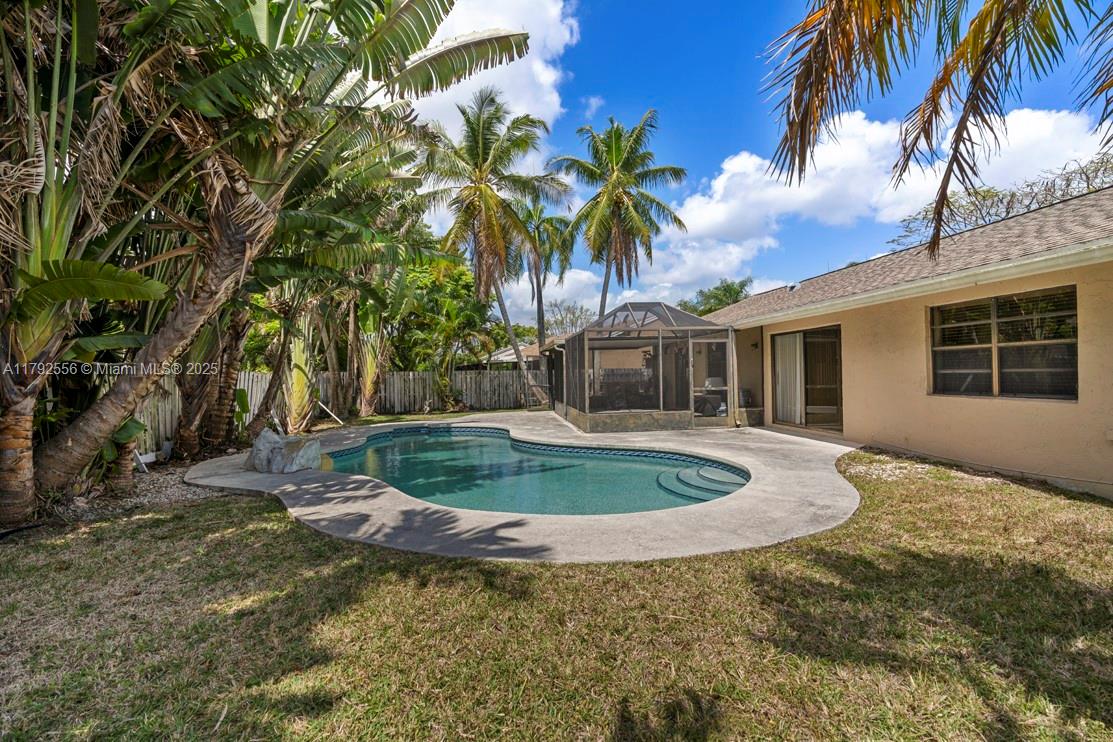 14610 Madison Pl, Davie, Florida image 31