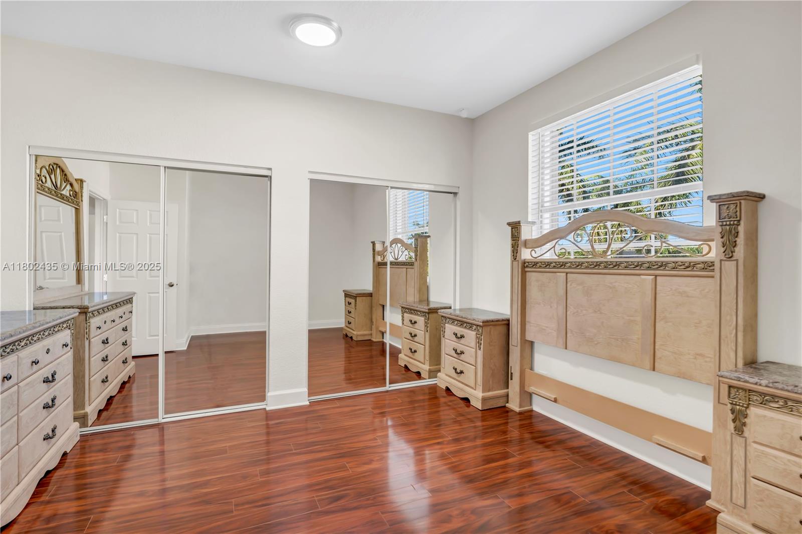 Listing Photo 22