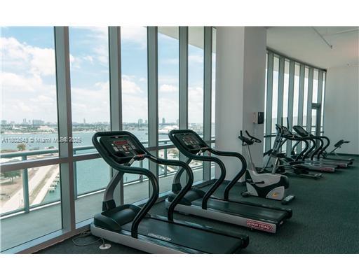 888 Biscayne Blvd #1104, Miami FL 33132