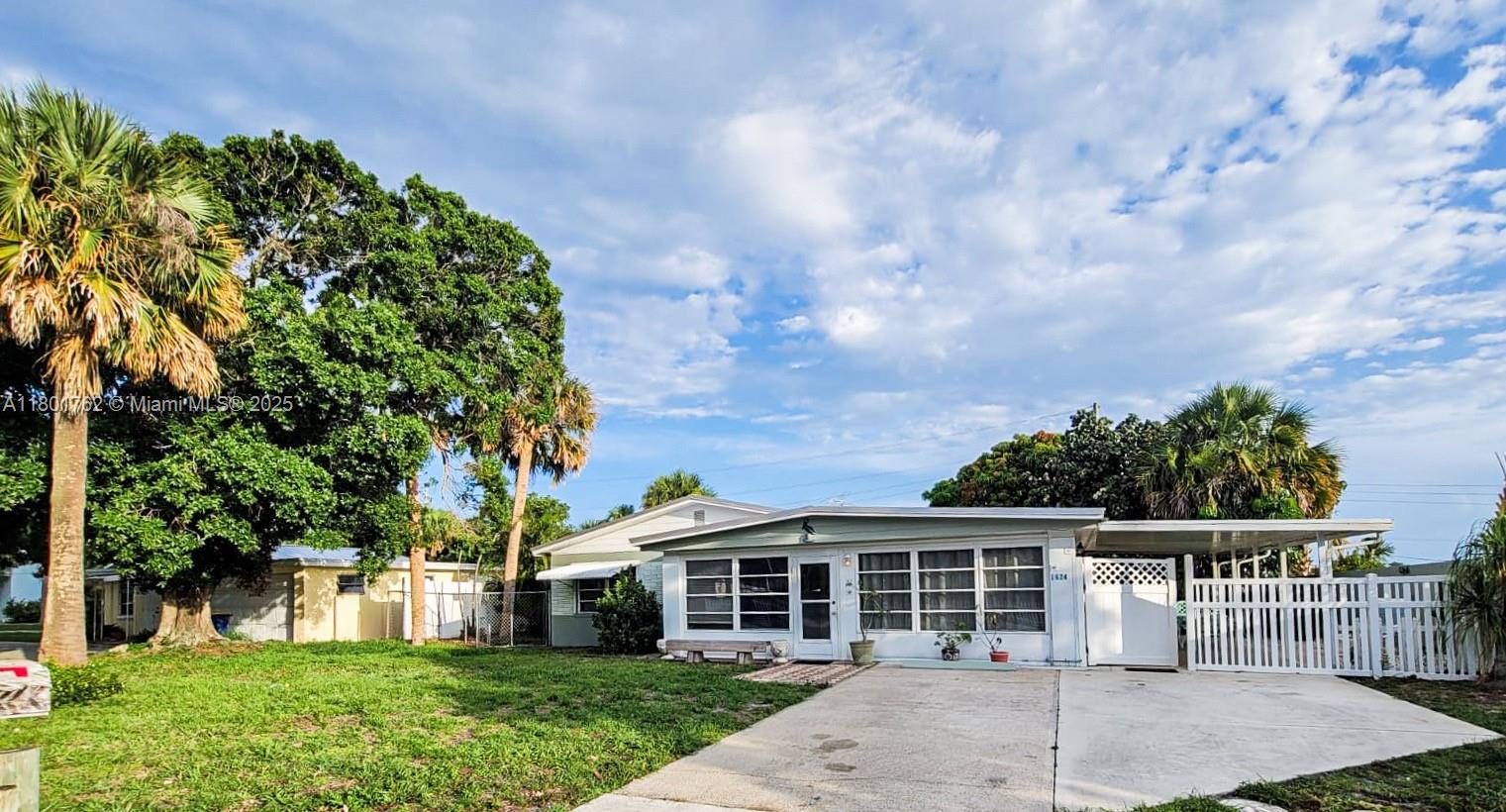 Property photo # 2