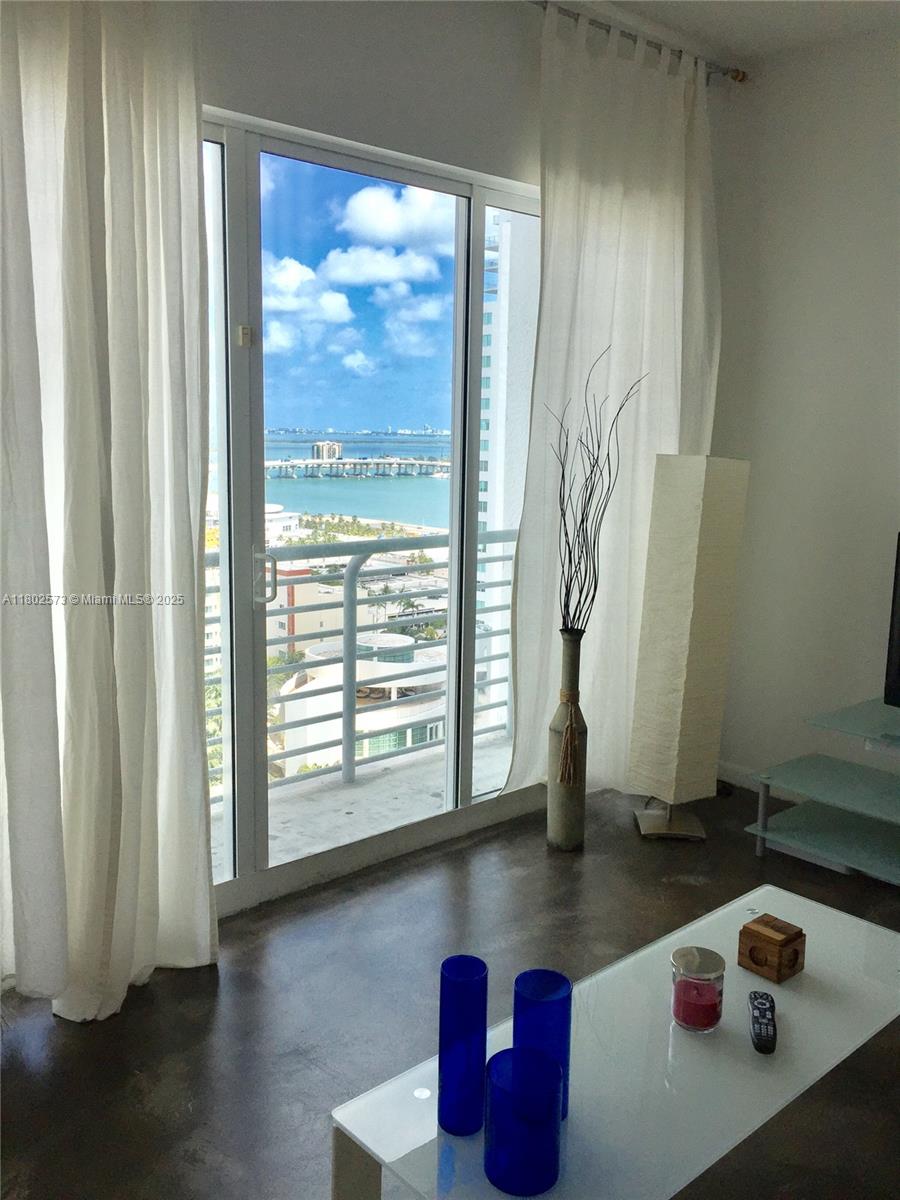 133 NE 2nd Ave #2205, Miami FL 33132
