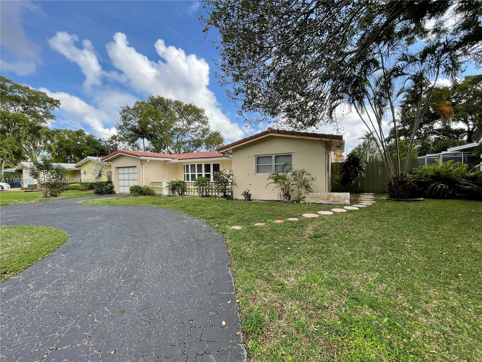 Property photo # 9