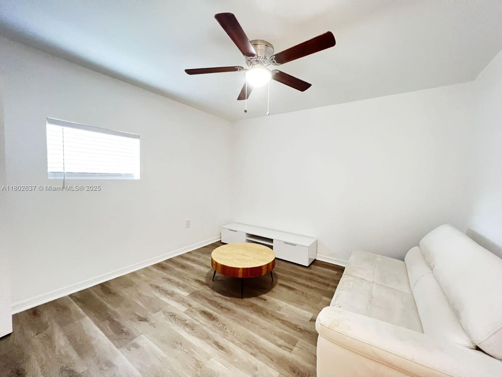 1000 NE 131st St, North Miami, Florida image 30