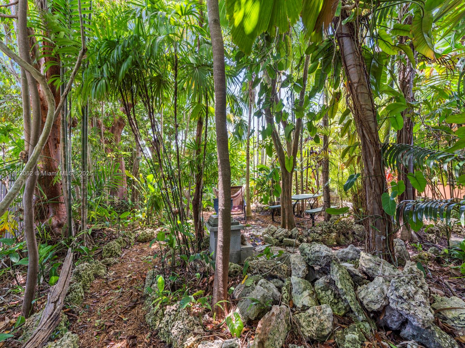 18710 Belmont Dr, Cutler Bay, Florida image 38