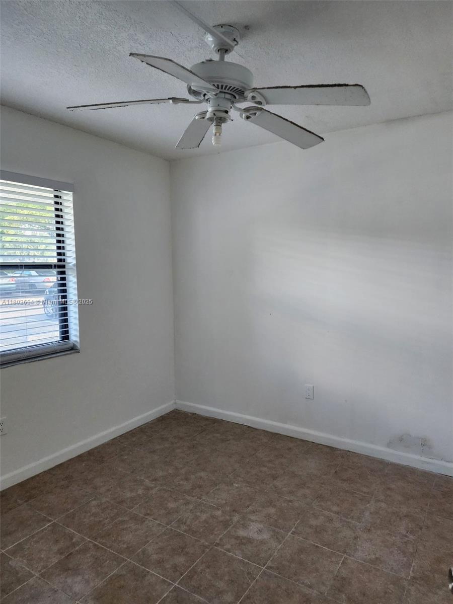 6020 Shakerwood Cir #103, Tamarac, Florida image 5
